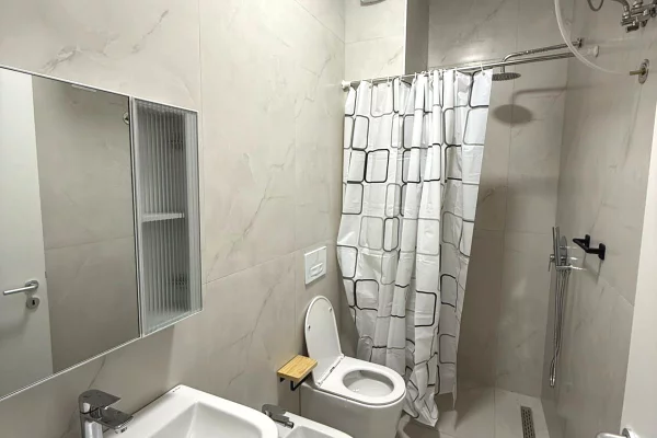 Shtepi me qera Apartament ne Tirane, 1+1, Mobilimi E mobiluar, Pagesa 40,000  Leke.