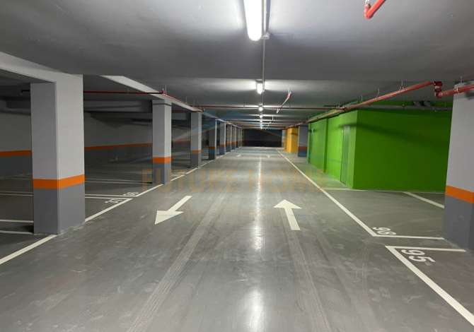 Ambient biznesi me qera 4+1 ne Tirane - 2,400 Euro