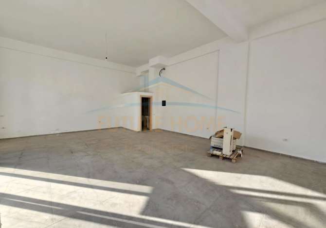 Ambient biznesi me qera 1+1 ne Tirane - 500 Euro