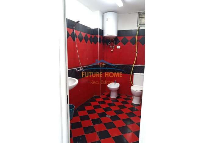 Shitet ambjent biznesi Rruga Irfan Tomini