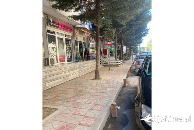 Business Property in Sale 1+1 in Tirana - 110,000 Euro
