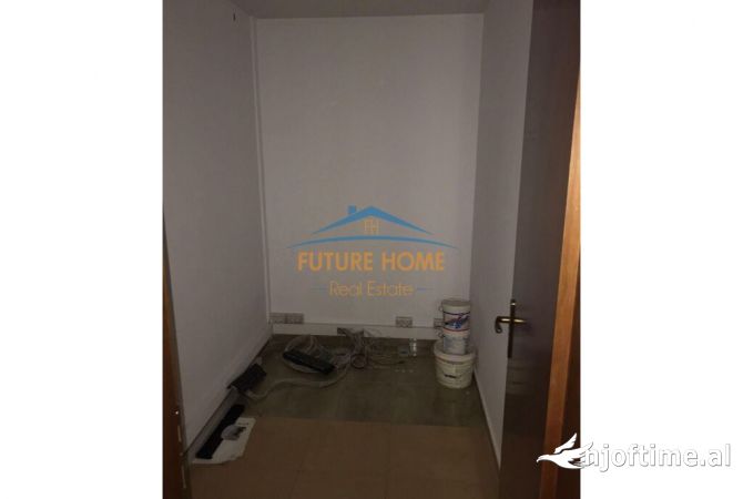 Qira Ambient per Zyra 3+1+2+ Depo prane Kullave Binjake Tirane