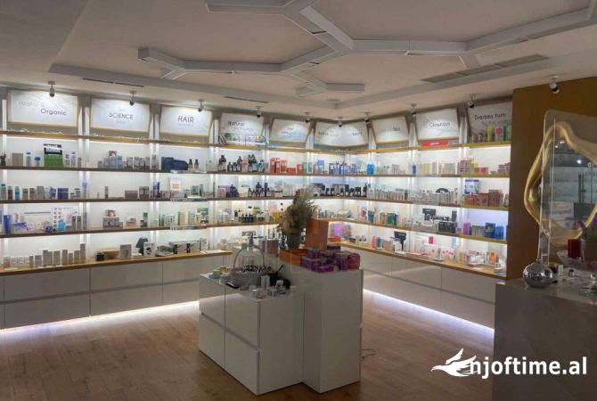 Business Property in Sale 3+1 in Tirana - 600,000 Euro