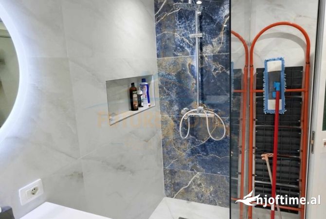 Ambient Biznesi, me qira Unaze te Re