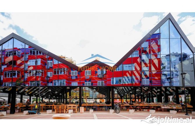 Ambiente Commerciale in Affitto 1+1 a Tirana - 4,000 Euro