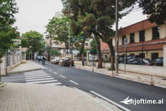 Business Property in Sale 3+1 in Tirana - 500,000 Euro