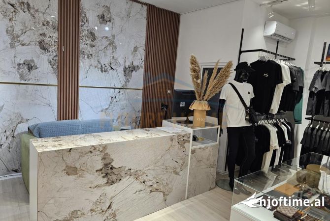 Ambient biznesi ne shitje 1+1 ne Tirane - 150,400 Euro