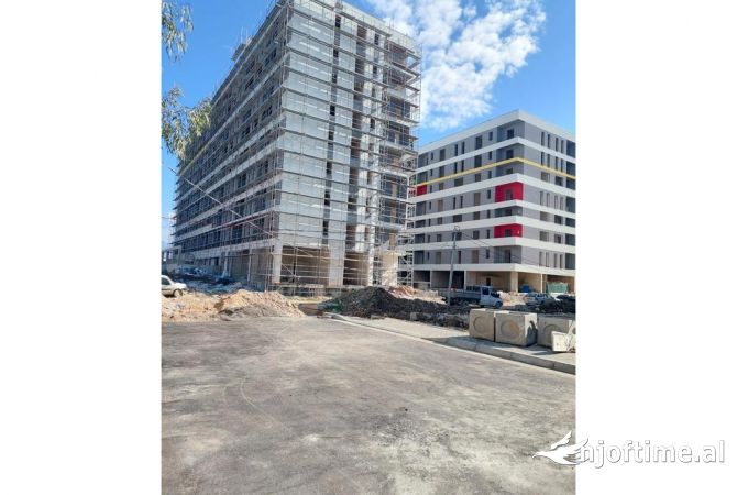 Shtepi ne shitje Apartament ne Tirane, 2+1, Mobilimi Bosh, pa mobiluar, Pagesa 97,000  Euro.