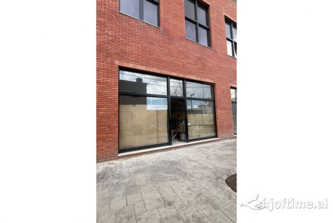 Ambient biznesi ne shitje 1+1 ne Tirane - 198,180 Euro