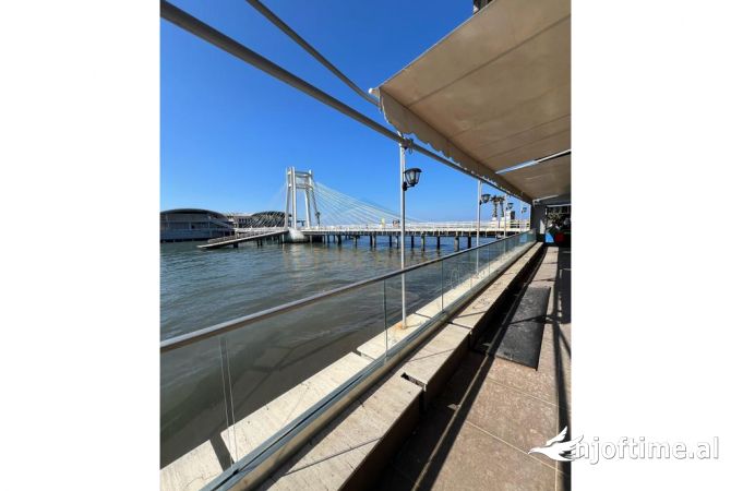 Shitet, Lounge-Bar, Vollga, Durres