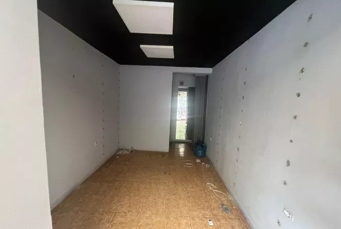 Business Property for Rent 3+1 in Tirana - 700 Euro