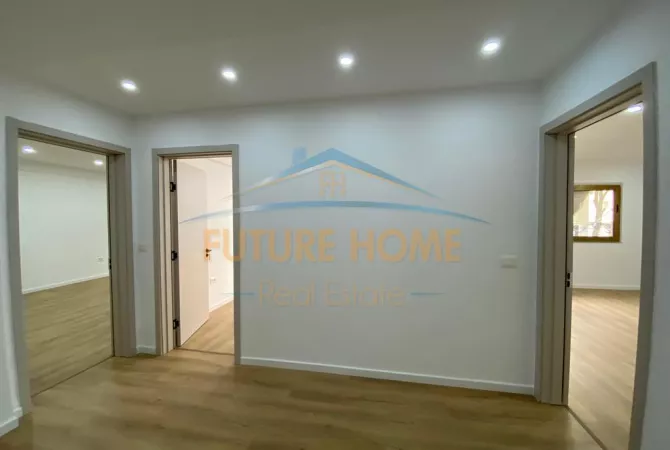 Business Property for Rent 3+1 in Tirana - 1,200 Euro