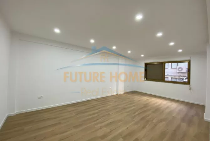 Business Property for Rent 3+1 in Tirana - 1,200 Euro