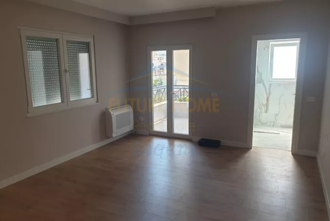 Business Property for Rent 3+1 in Tirana - 2,000 Euro