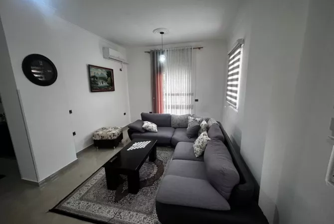 Qera, Apartament 2+1+2, Fondacioni Eleonora