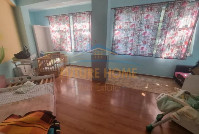  Ambient Biznesi, Kopeshti zoologjik, Tirane.