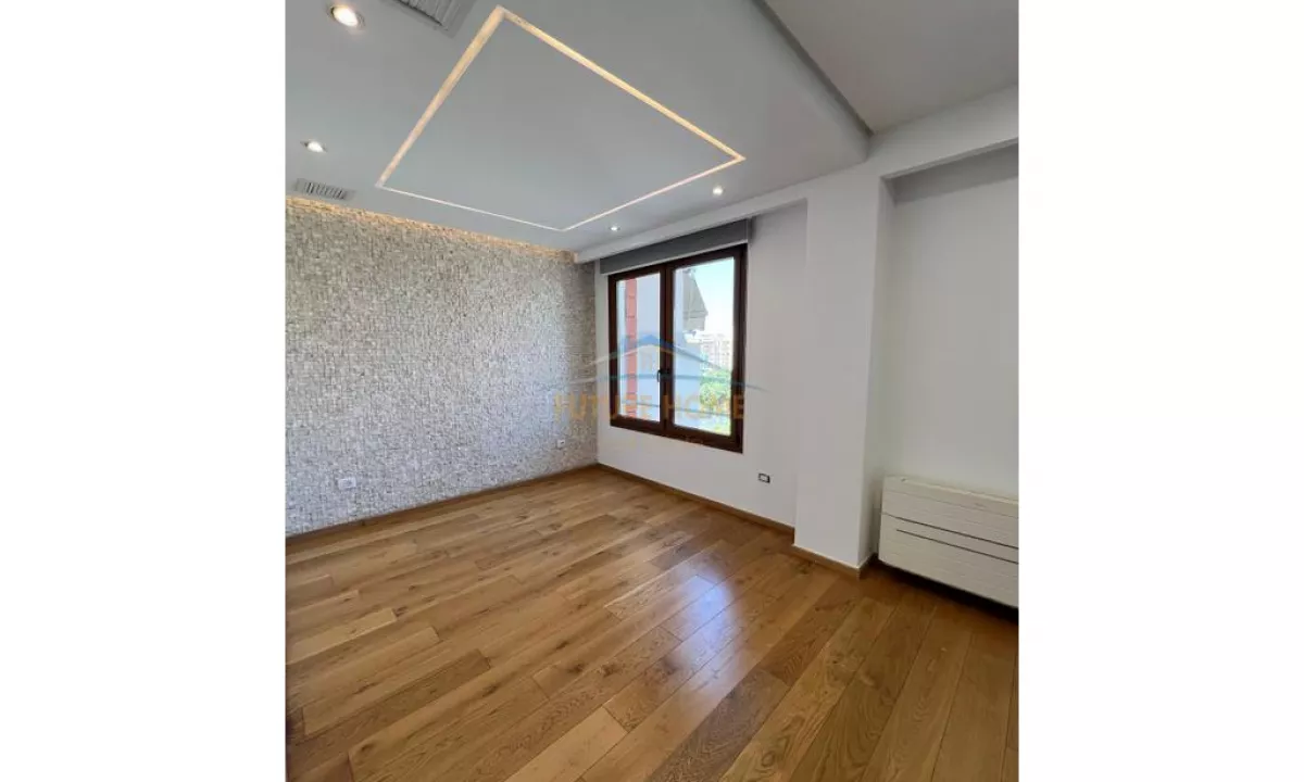 Qira,Zyre,prane Kompleksit Delijorgji !