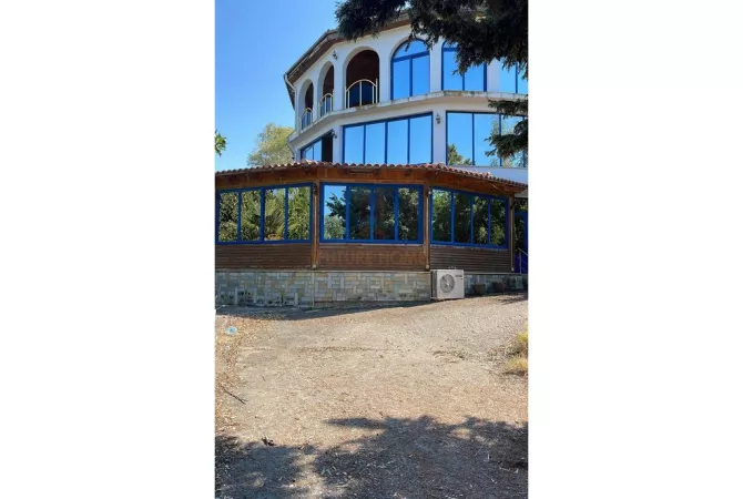 Ambient biznesi ne shitje 2+1 ne Fier - 300,000 Euro