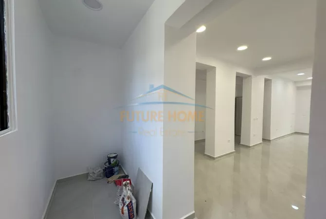 Business Property in Sale 3+1 in Tirana - 600,000 Euro