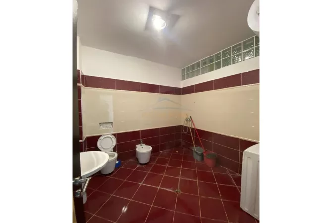 Penthouse (panoramic top floor) for sale in Saranda 3+1, Furnished