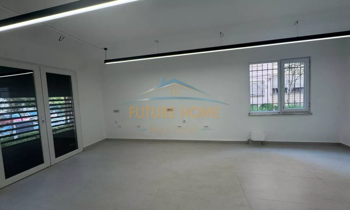 Ambient biznesi me qira,Laprake