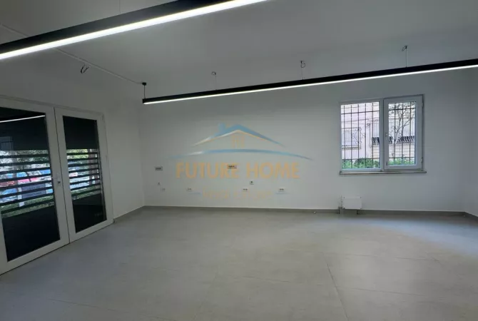 Business Property for Rent 3+1 in Tirana - 1,500 Euro