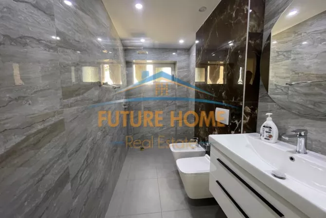 Business Property for Rent 3+1 in Tirana - 1,200 Euro