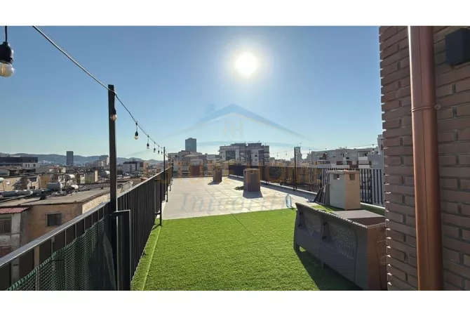 Shtepi ne shitje Apartament ne Tirane, 2+1, Mobilimi E mobiluar, Pagesa 450,000  Euro.