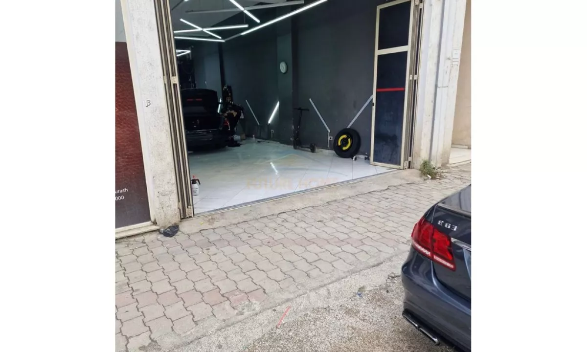  Ambjent + Biznes, Unaza e Re , Tirane