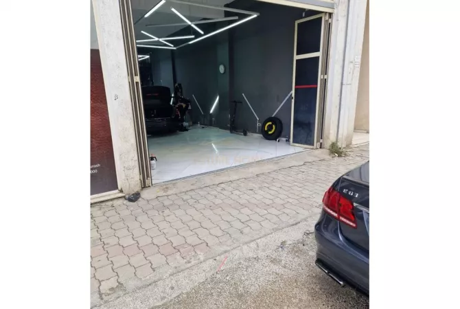 Business Property in Sale 6+1 in Tirana - 180,000 Euro