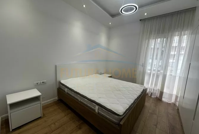 Shtepi ne shitje Apartament ne Tirane, 1+1, Mobilimi E mobiluar, Pagesa 145,000  Euro.