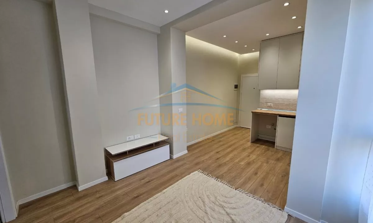 Shtepi ne shitje Apartament ne Tirane, 1+1, Mobilimi Bosh, pa mobiluar, Pagesa 122,000  Euro.