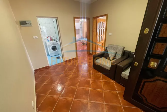 Shtepi ne shitje 1+1 ne Tirane - 138,000 Euro