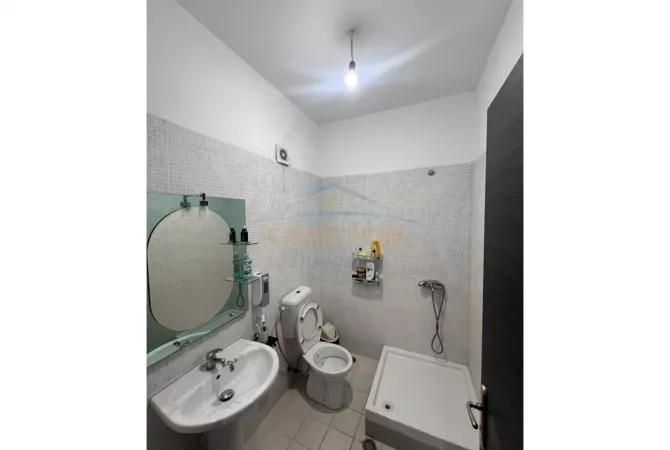 Shtepi ne shitje 2+1 ne Tirane - 150,000 Euro