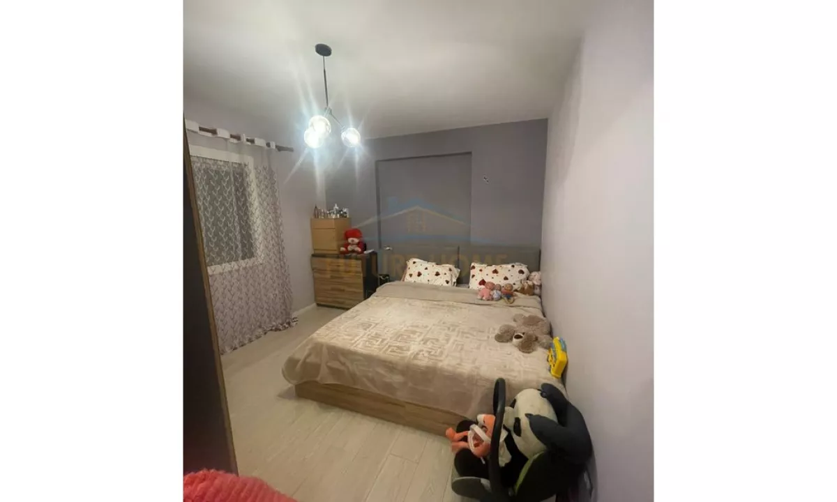 Shtepi ne shitje Apartament ne Tirane, 1+1, Mobilimi E mobiluar, Pagesa 85,000  Euro.