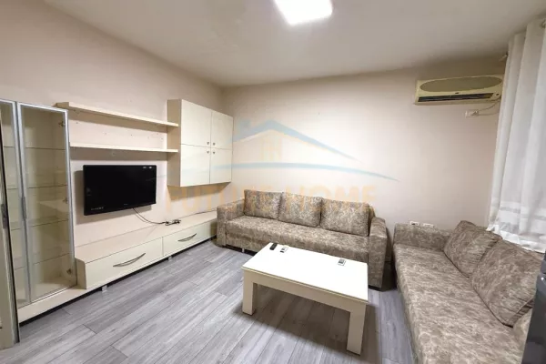 Shtepi ne shitje Apartament ne Tirane, 1+1, Mobilimi E mobiluar, Pagesa 147,000  Euro.
