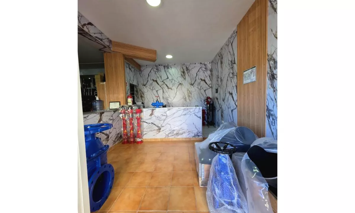  Ambient Komercial-Njesi Biznesi, Unaza e Re, Tirane