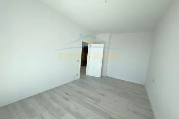 Business Property for Rent 3+1 in Tirana - 700 Euro