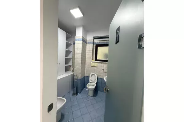 Business Property for Rent 3+1 in Tirana - 2,000 Euro