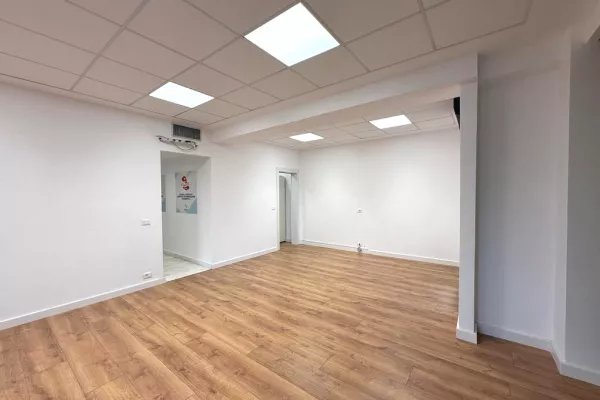 Business Property for Rent 3+1 in Tirana - 2,000 Euro