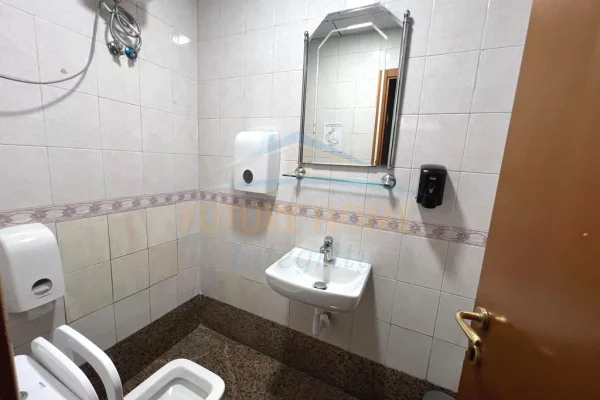 Business Property for Rent 3+1 in Tirana - 4,250 Euro