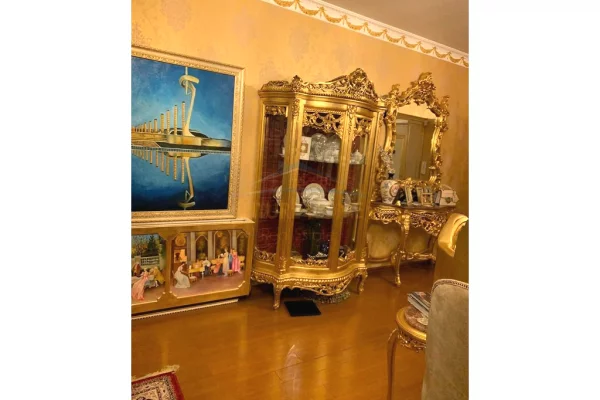 Shtepi ne shitje Apartament ne Tirane, 2+1, Mobilimi E mobiluar, Pagesa 350,000  Euro.