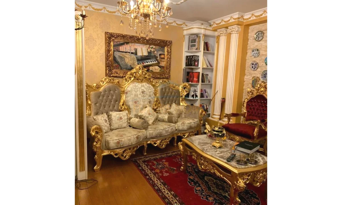 Shtepi ne shitje Apartament ne Tirane, 2+1, Mobilimi E mobiluar, Pagesa 350,000  Euro.