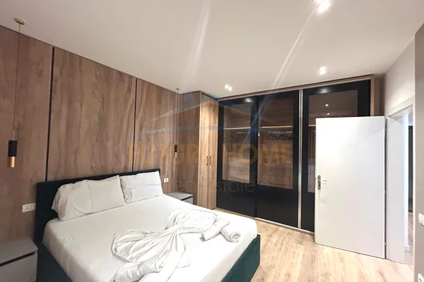 Shtepi ne shitje Apartament ne Durres, 1+1, Mobilimi E mobiluar, Pagesa 190,000  Euro.