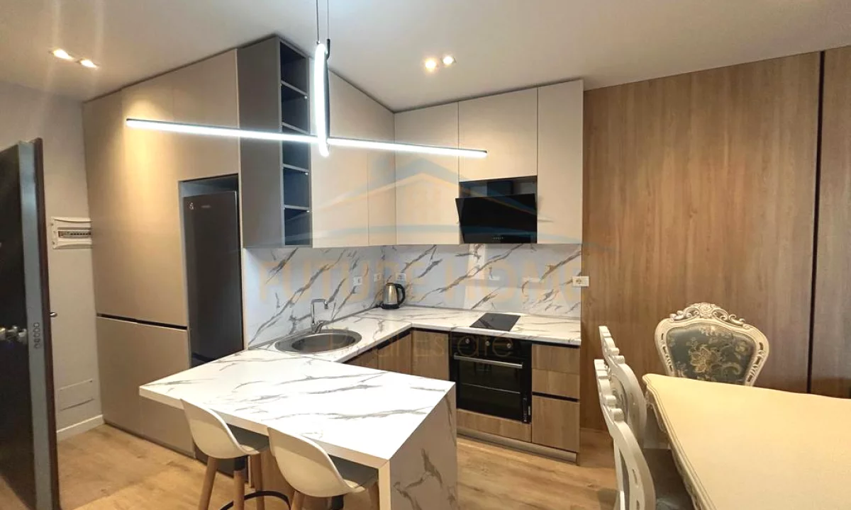 Shtepi ne shitje Apartament ne Durres, 1+1, Mobilimi E mobiluar, Pagesa 190,000  Euro.