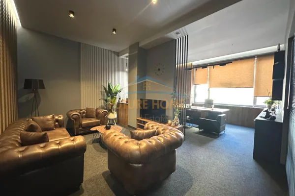 Business Property in Sale 3+1 in Tirana - 1,200,000 Euro