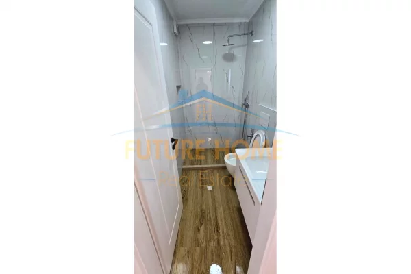 Shtepi ne shitje Apartament ne Tirane, 1+1, Mobilimi Bosh, pa mobiluar, Pagesa 169,000  Euro.