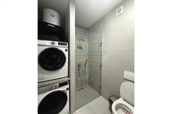 Shitet, Apartament 3+1+2 , Linzë, Tiranë