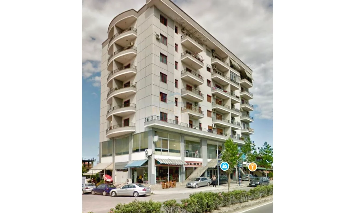 Shtepi ne shitje Apartament ne Tirane, 2+1, Mobilimi E mobiluar, Pagesa 113,000  Euro.