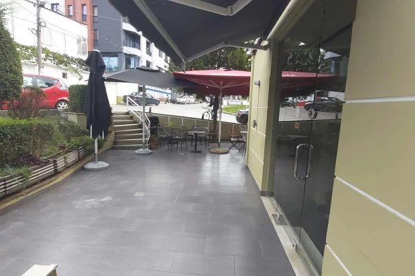 SHITET AMBIENT BIZNESI, LOKAL, TIRANE 315 000Euro / sip 140 m2